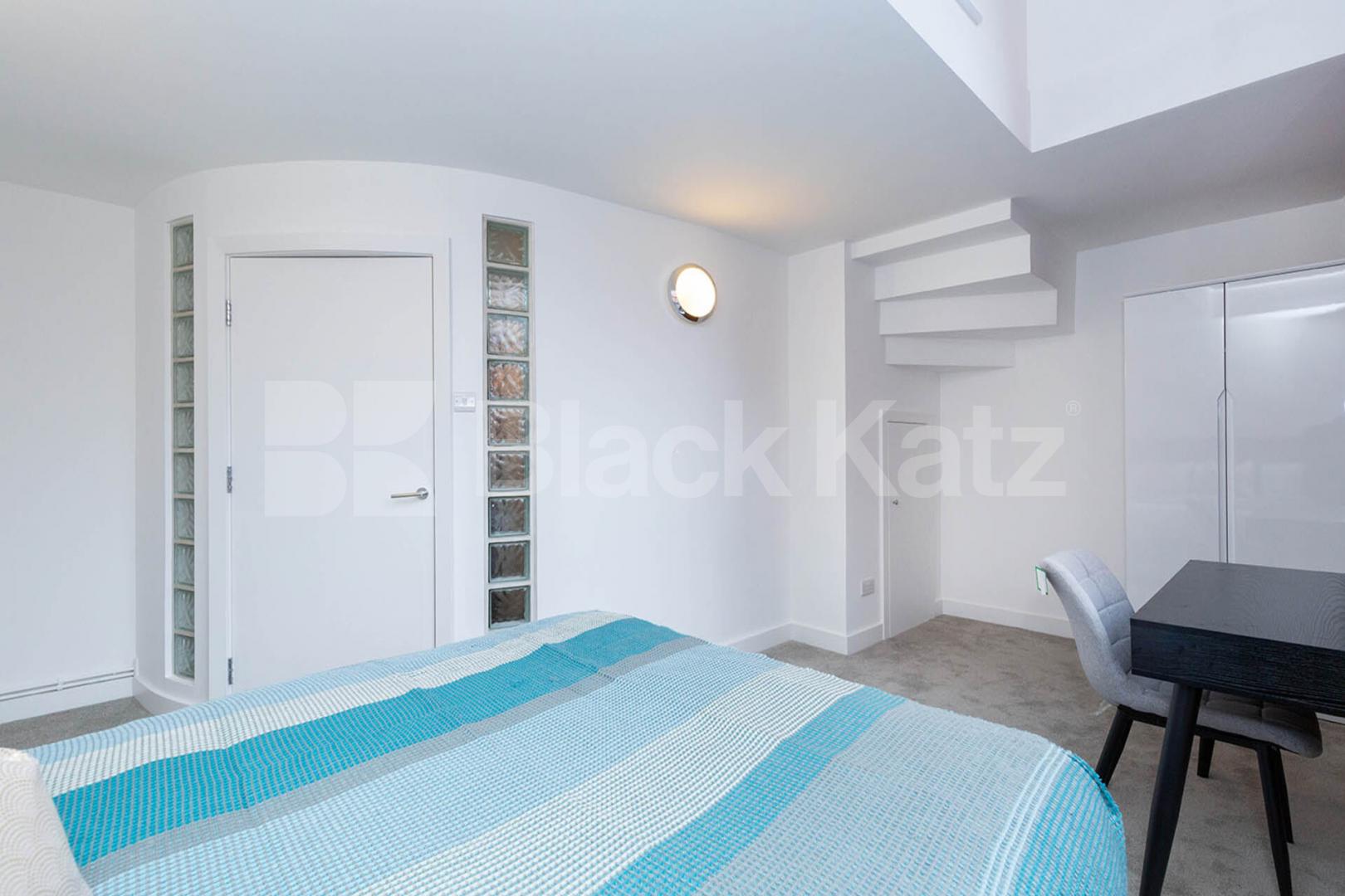 Spacious one bedroom mezzanine property set in a warehouse conversion Dove Road, Canonbury / Islington